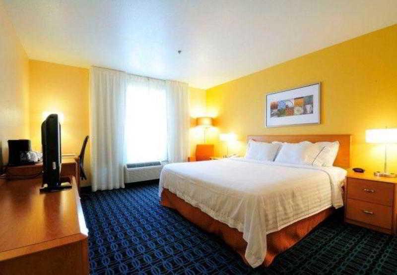 Fairfield Inn & Suites By Marriott ספרינגדייל מראה חיצוני תמונה