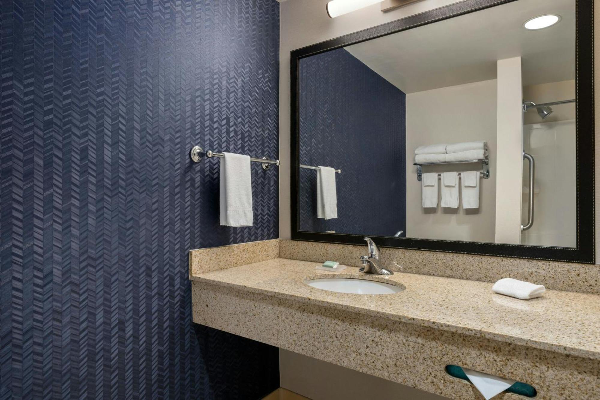 Fairfield Inn & Suites By Marriott ספרינגדייל מראה חיצוני תמונה